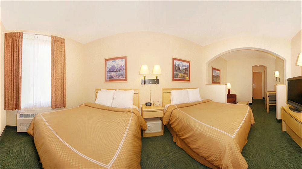 Comfort Suites Summit County Dillon Eksteriør billede